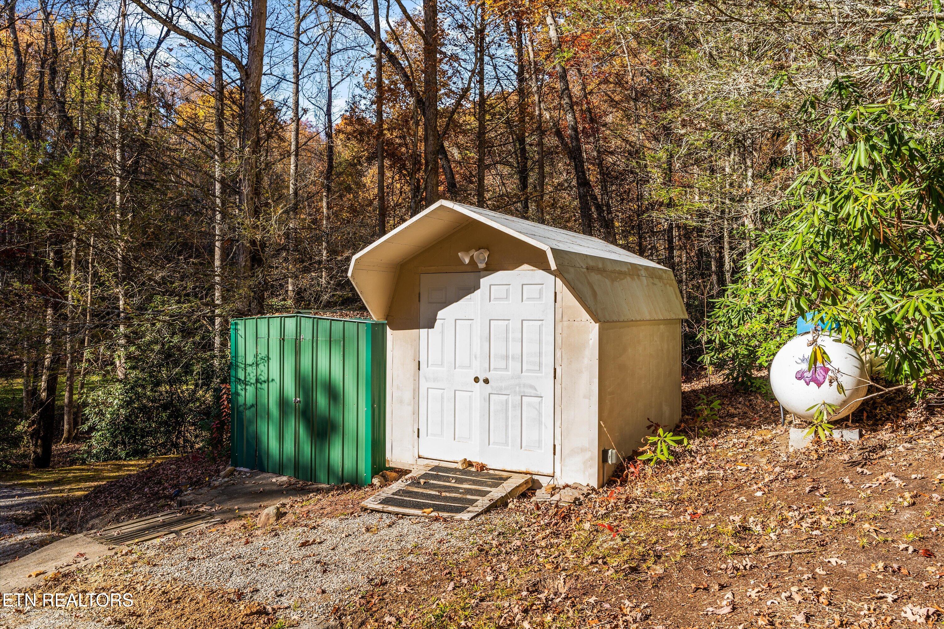4131 Suttons Road Sevierville, TN 37876 - Photo 21 of 36 30-4131 Suttons Rd-04