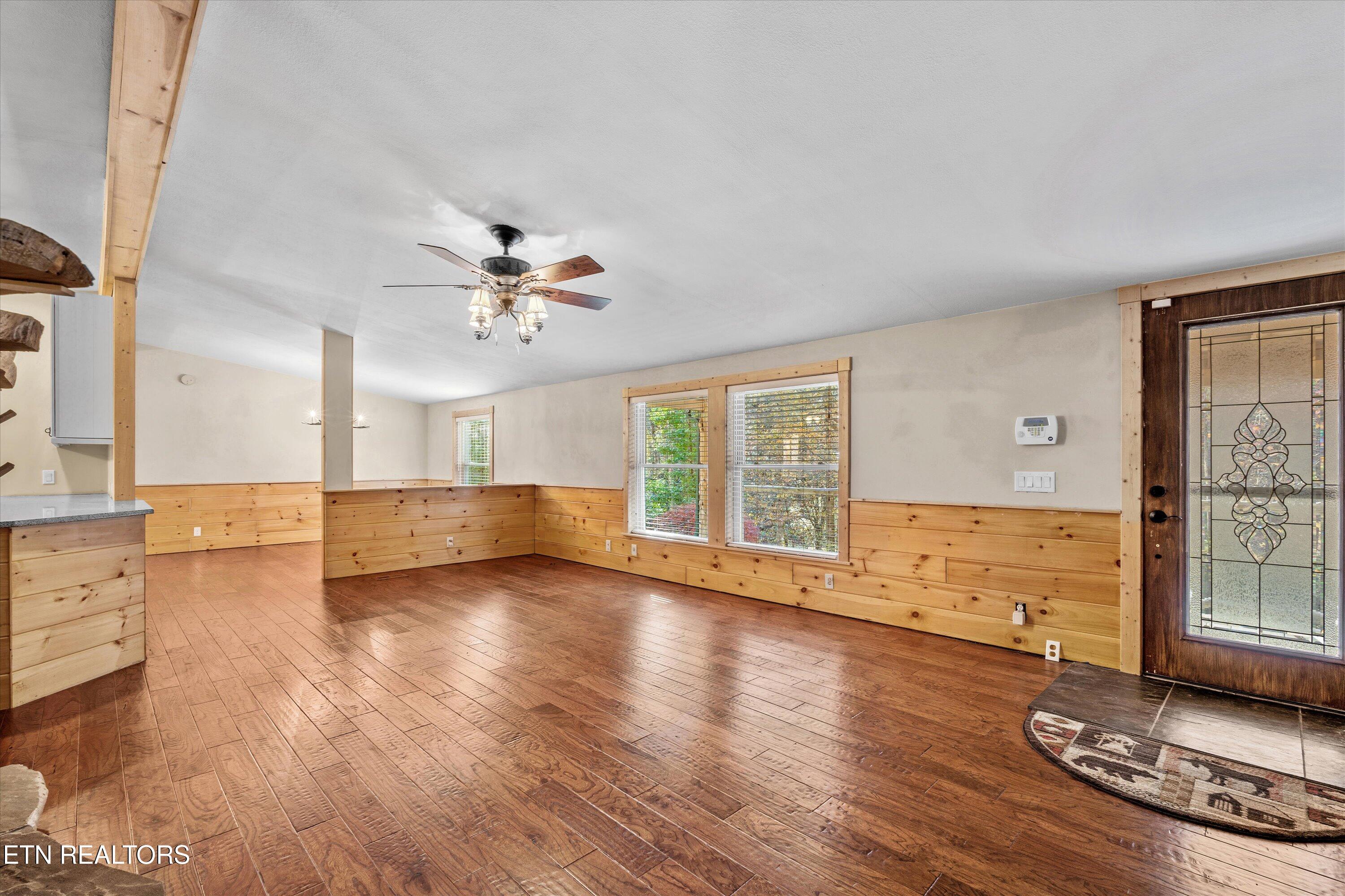 4131 Suttons Road Sevierville, TN 37876 - Photo 4 of 36 06-4131 Suttons Rd-11