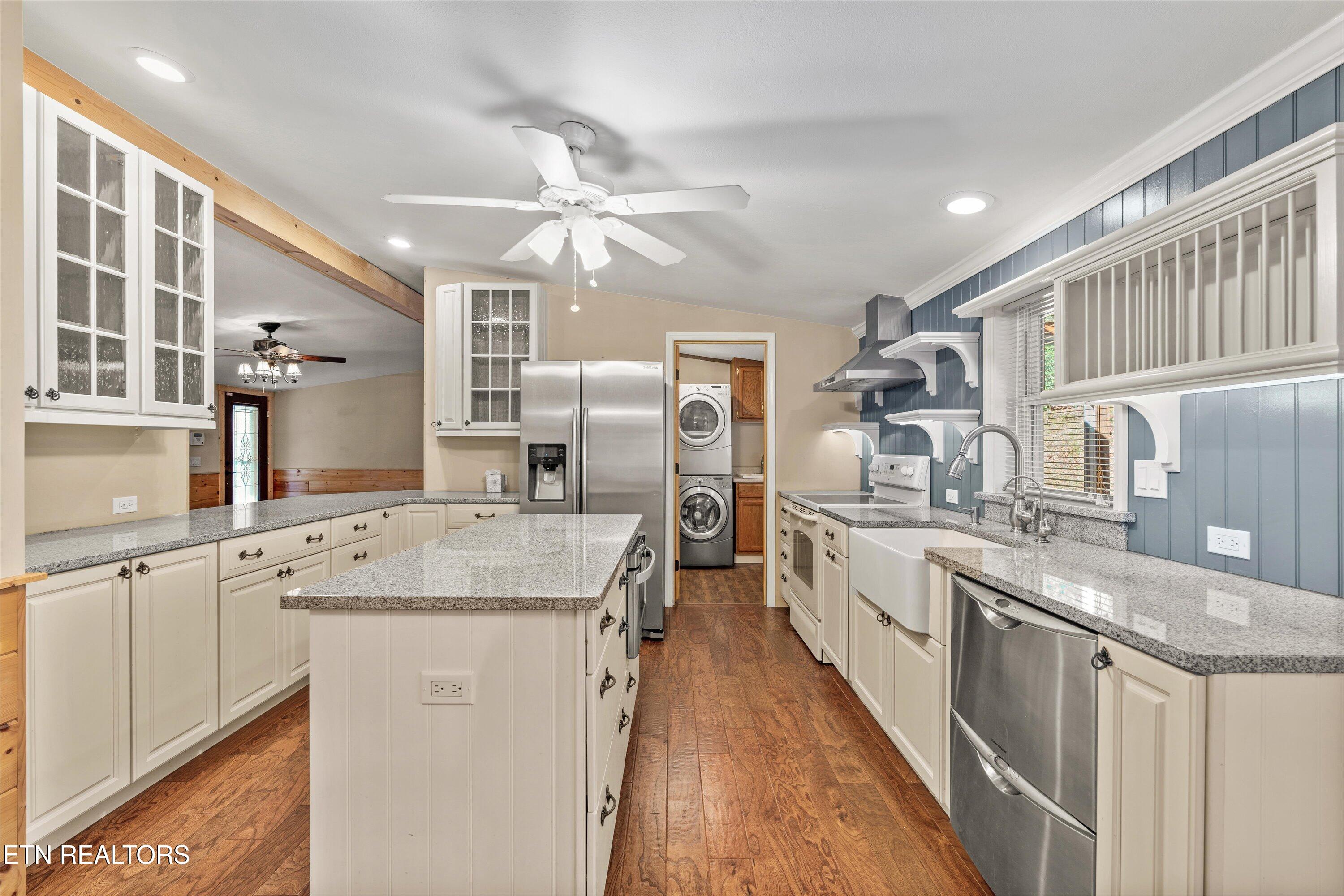 4131 Suttons Road Sevierville, TN 37876 - Photo 9 of 36 14-4131 Suttons Rd-19