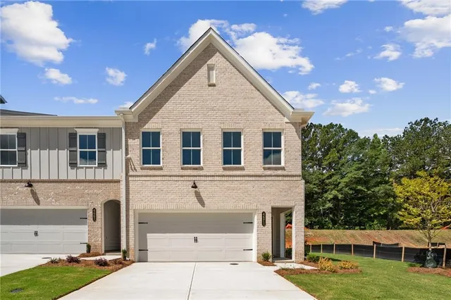$399,900 | 658 Sunstone Lane, Lawrenceville, GA 30043
