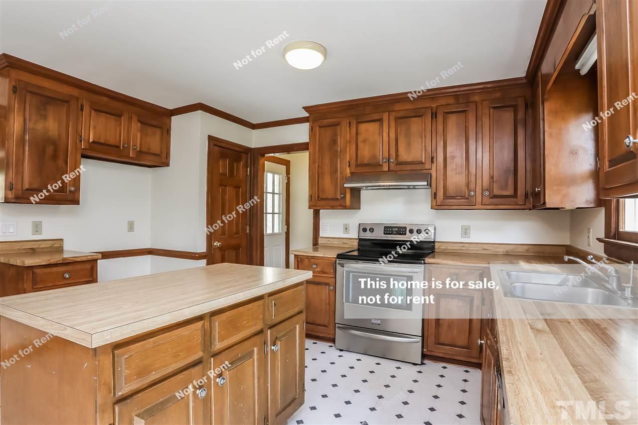 1716 Carrington Drive Raleigh, NC 27615 - Photo 2 of 24