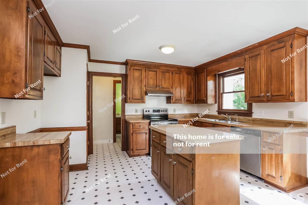 1716 Carrington Drive Raleigh, NC 27615 - Photo 9 of 24