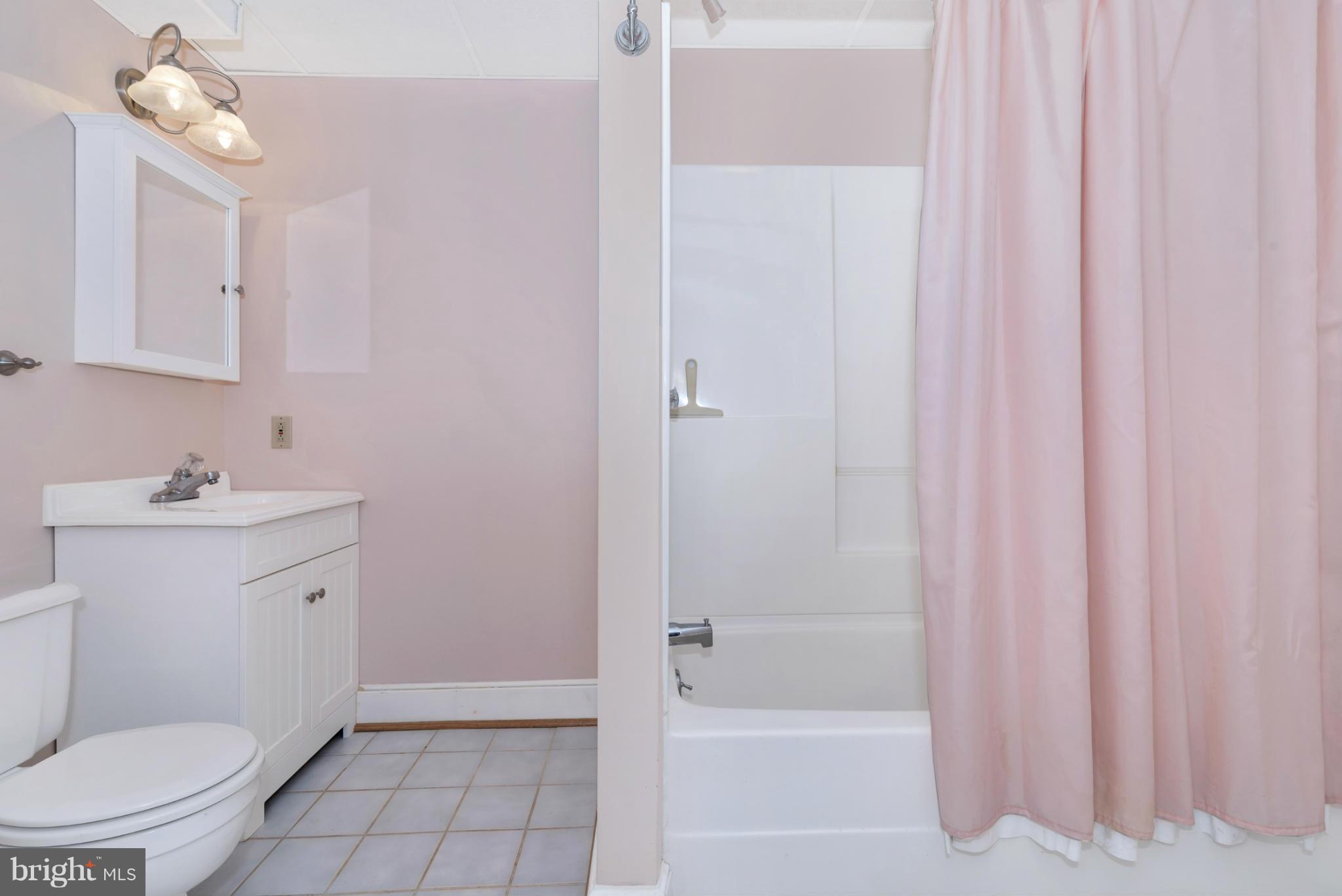 4575 Ford Fields Road Frederick, MD 21702 - Photo 29 of 30 Bath