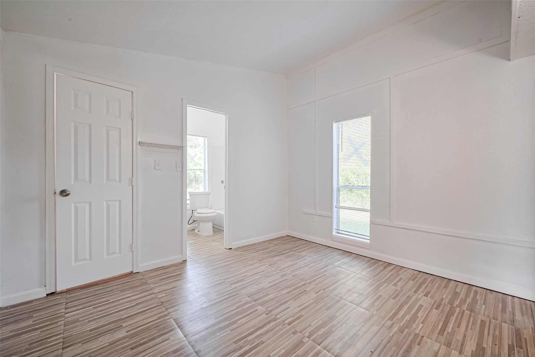 227 North Austin Drive Angleton, TX 77515 - Photo 32 of 41