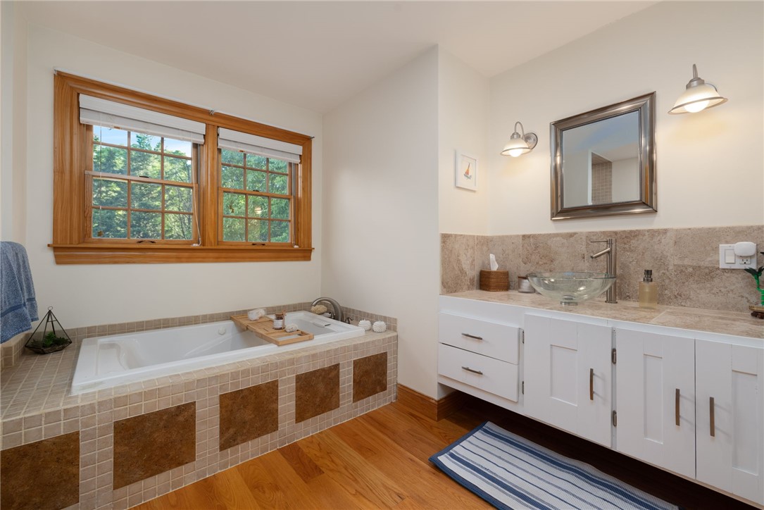 138 Chestnut Street Rehoboth, MA 02769 - Photo 27 of 48