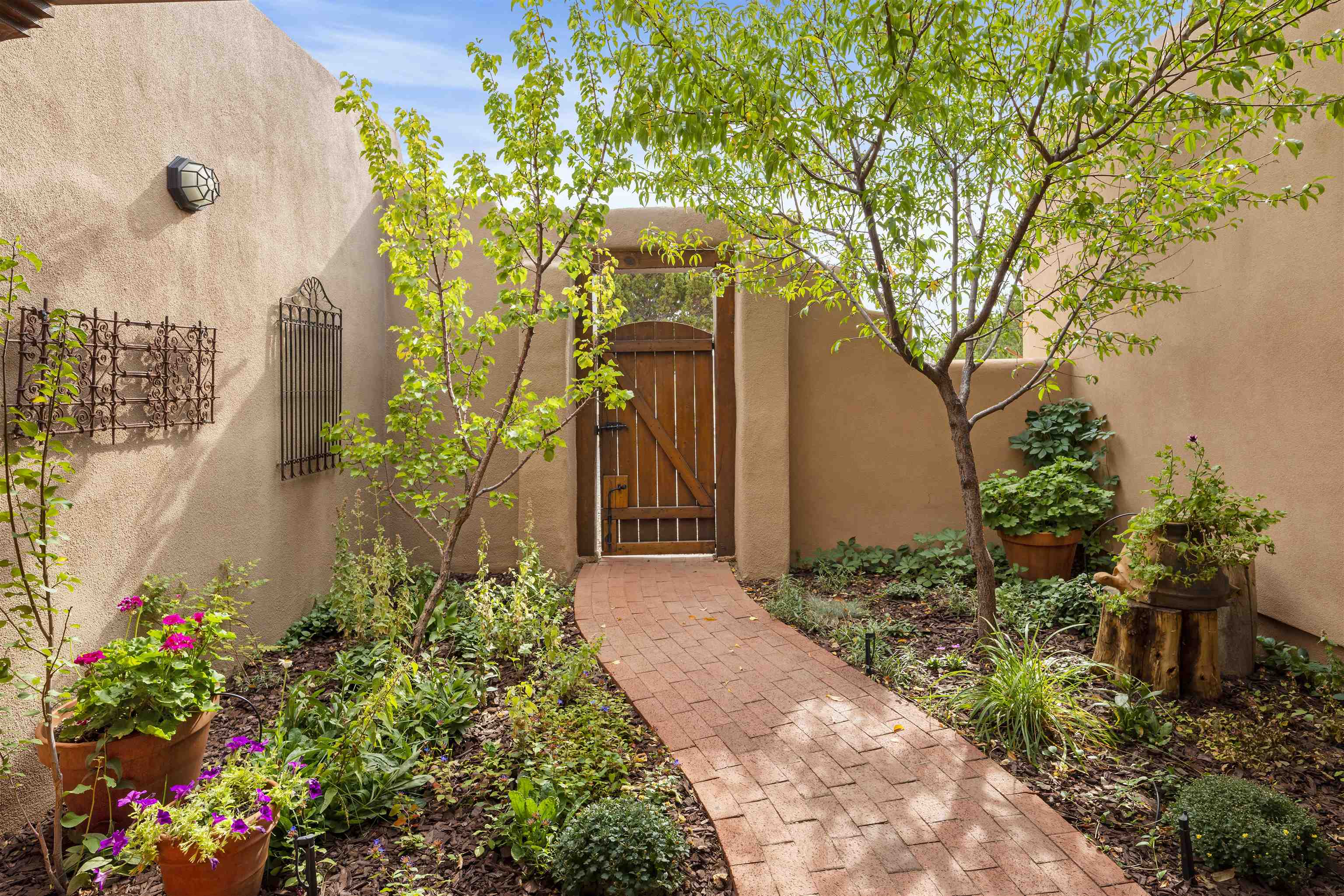 64 Camerada Loop Santa Fe, NM 87508 - Photo 1 of 1