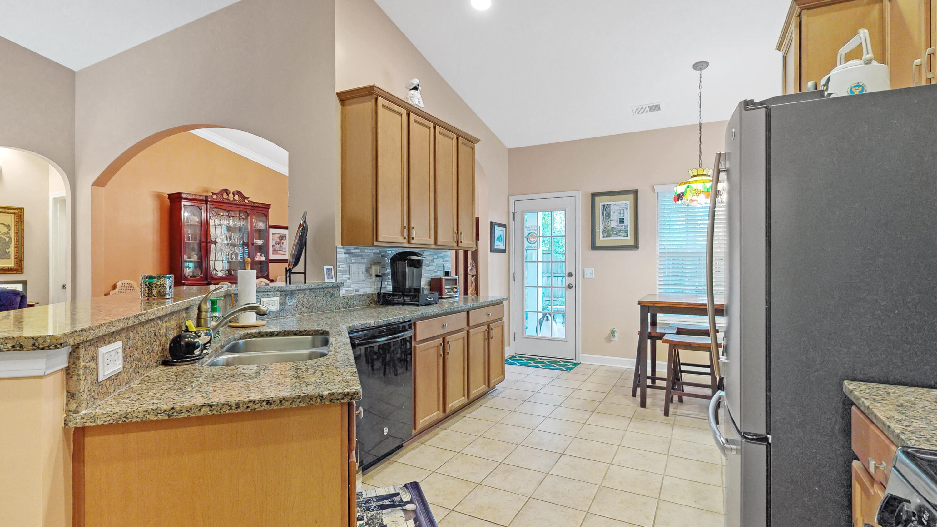 9609 Spencer Woods Road Ladson, SC 29456 - Photo 6 of 17 SW kitchen2