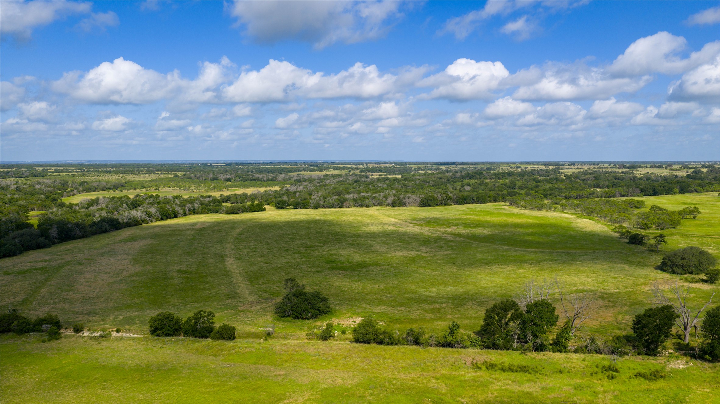 0 County Road 180 Road Purmela, TX 76566 - Photo 21 of 24 a view of a lake with a city