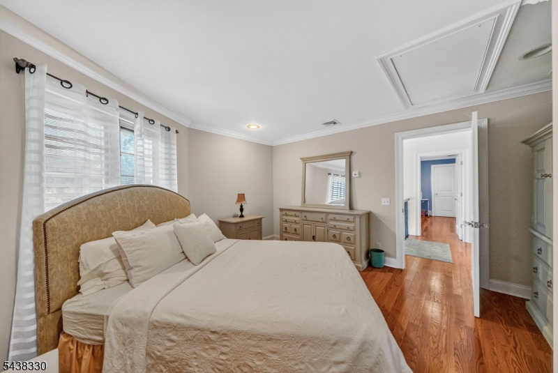 276 Northview Terrace Springfield, NJ 07081 - Photo 27 of 42