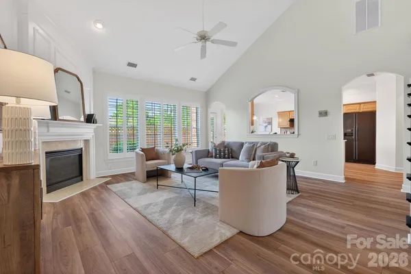 $639,900 | 10879 Rogalla Drive, Charlotte, NC 28277