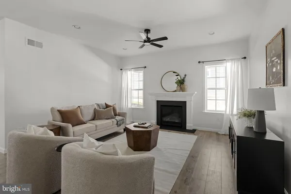 $685,000 | 586 Stockdale Drive, Lancaster, PA 17601