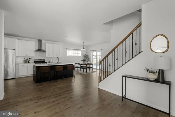 $685,000 | 586 Stockdale Drive, Lancaster, PA 17601