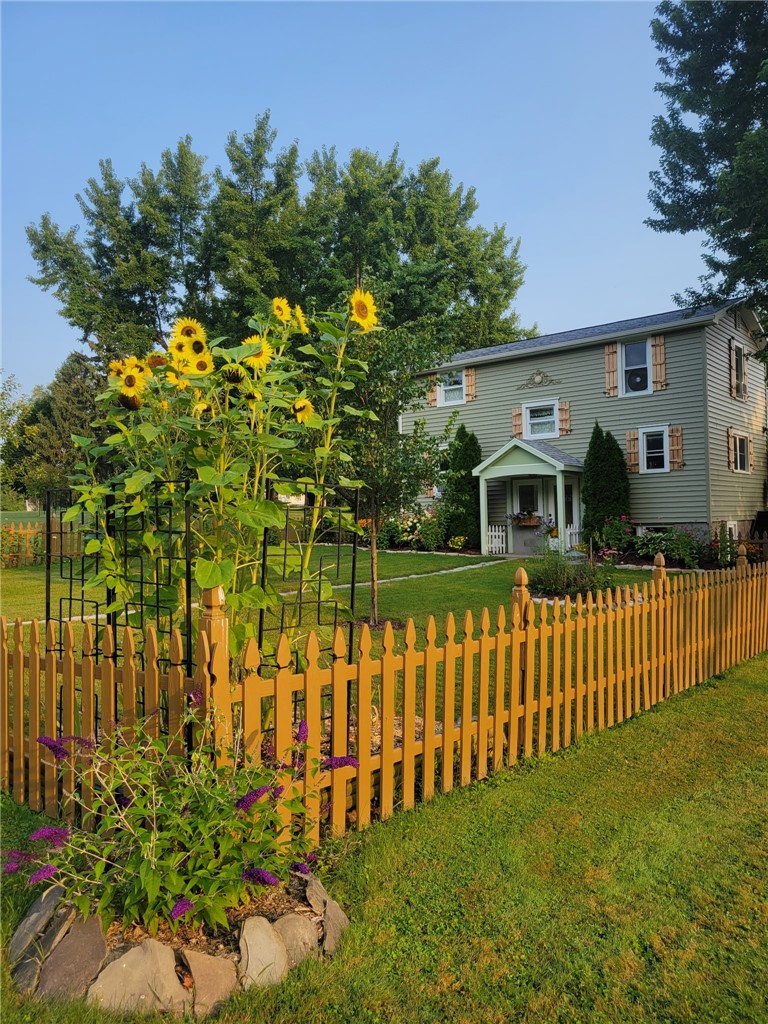 4343 Elm Tree Road Bloomfield, NY 14469 - Photo 2 of 50