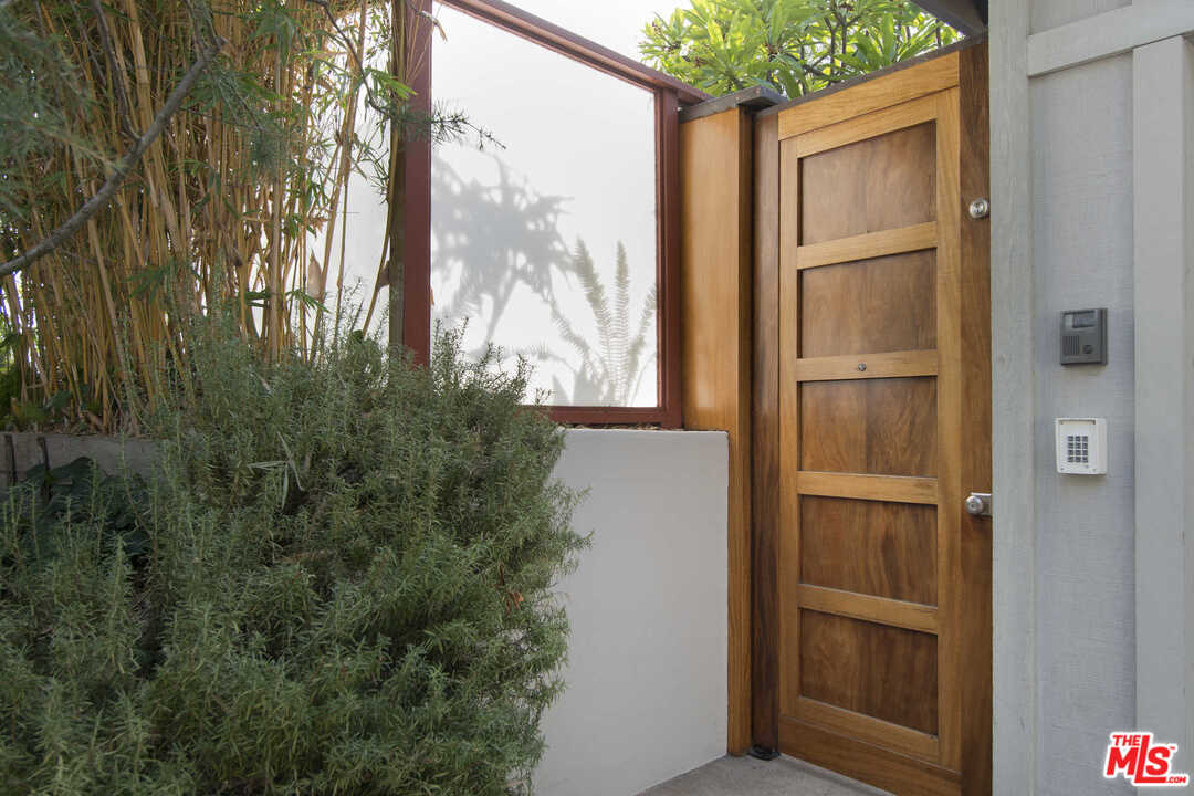 8027 Briar Summit Drive Los Angeles, CA 90046 - Photo 3 of 43 a view of front door