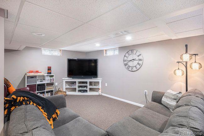 10102 Carpenter Road Flushing, MI 48433 - Photo 39 of 43