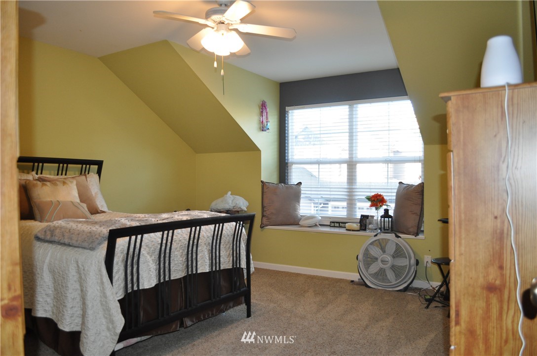 17127 164th Way Southeast Renton, WA 98058 - Photo 16 of 22 Gallery Image 16