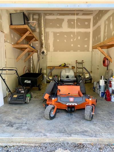 141 Willow Springs Road Ten Mile, TN 37880 - Photo 39 of 39 Garage