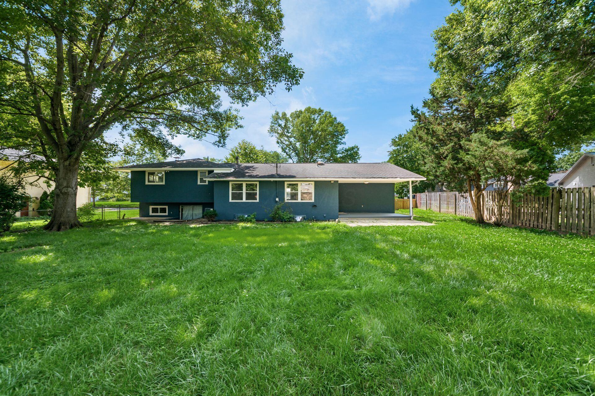 1344 Yorktown Road Columbus, OH 43232 - Photo 41 of 47 041_859_L 204 Oakwood Ct008-2