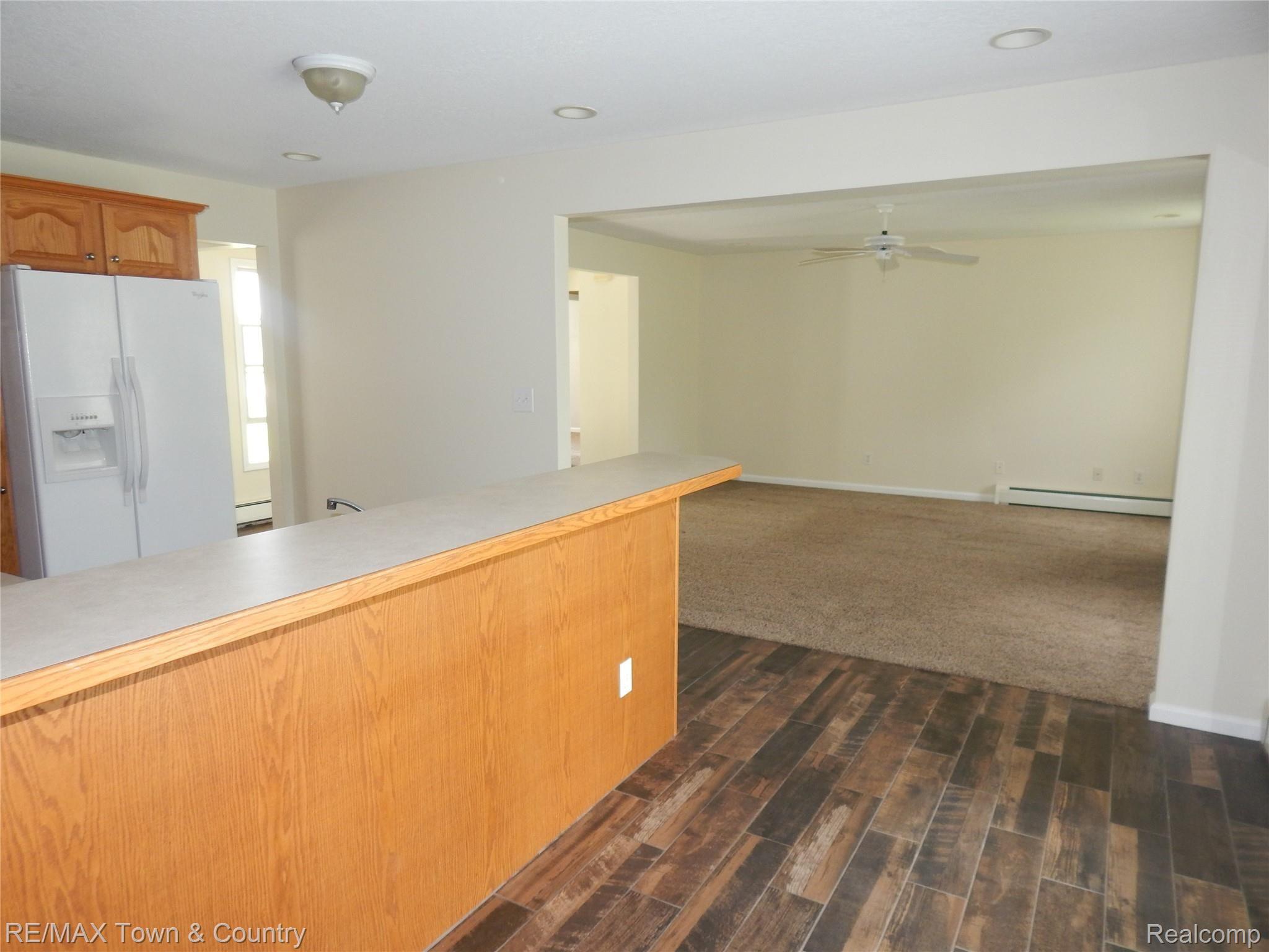 8310 Beecher Road Flushing, MI 48433 - Photo 12 of 41 DSCN1218.JPG