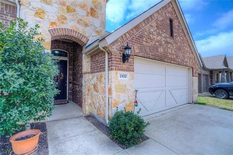 $385,000 | 2452 Open Range Drive, Fort Worth, TX 76177