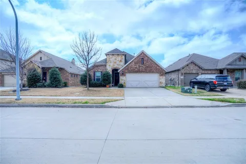 $385,000 | 2452 Open Range Drive, Fort Worth, TX 76177
