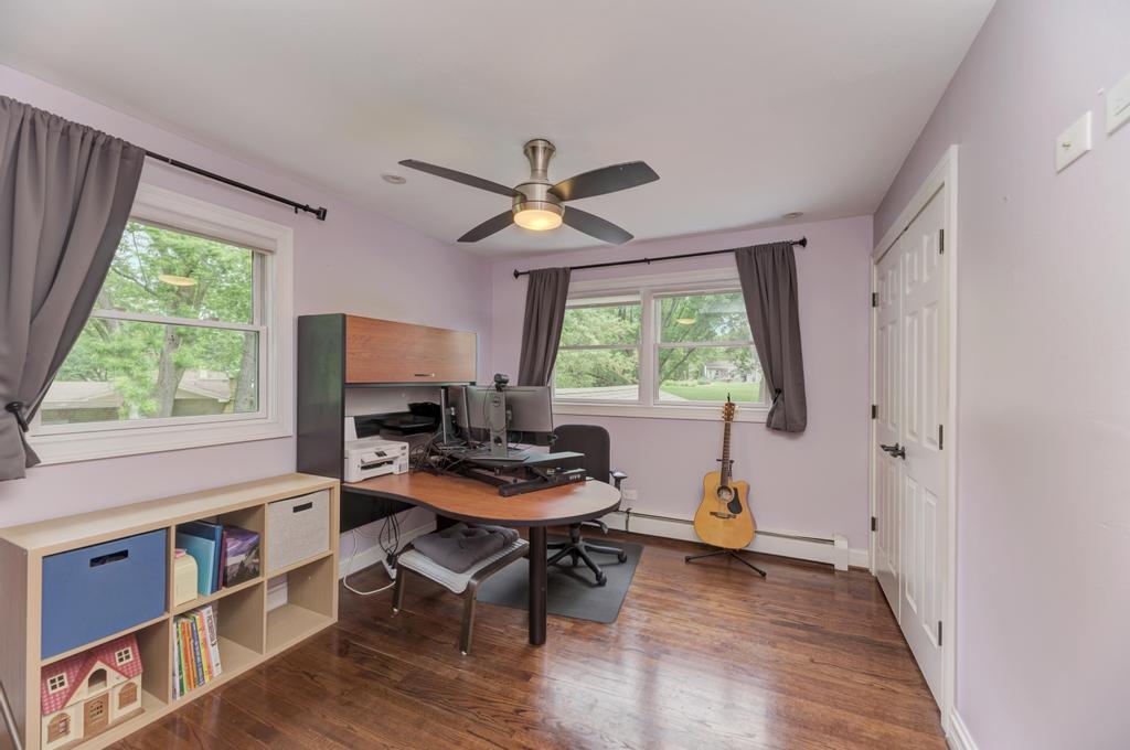 325 Canterbury Lane Inverness, IL 60010 - Photo 28 of 54