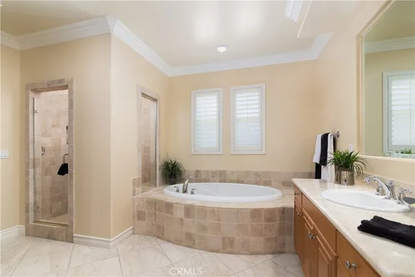 $7,700 | 114 Tearose, Irvine, CA 92603