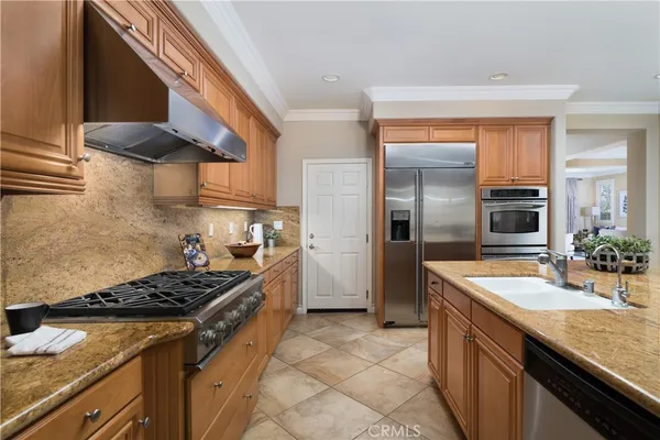 $7,700 | 114 Tearose, Irvine, CA 92603