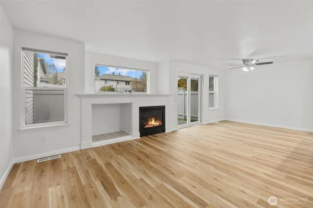 $549,995 | 730 112th Street Southwest, Unit I4, Everett, WA 98204