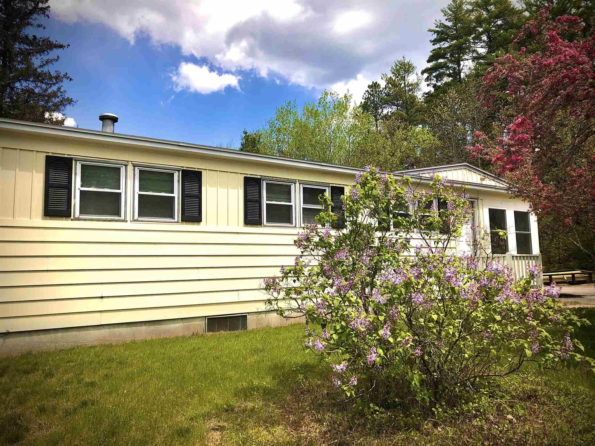 45 Gilmanton Road Belmont, NH 03220 - Photo 2 of 11 Gallery Image 2