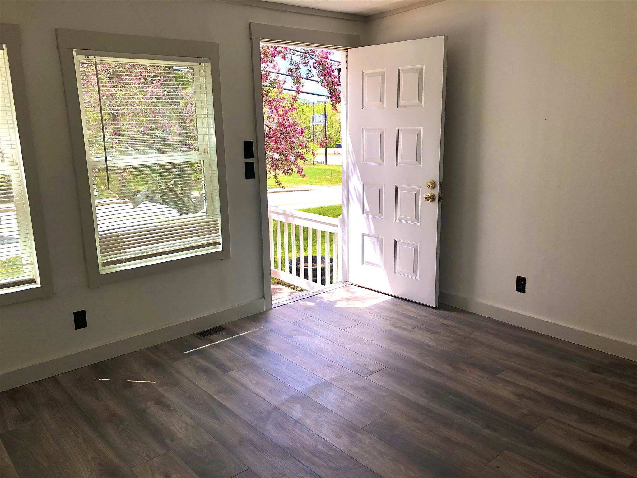 45 Gilmanton Road Belmont, NH 03220 - Photo 5 of 11 Gallery Image 5