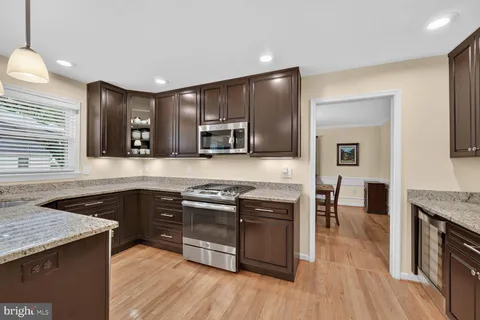 $1,370,000 | 1240 Pine Hill Road, McLean, VA 22101