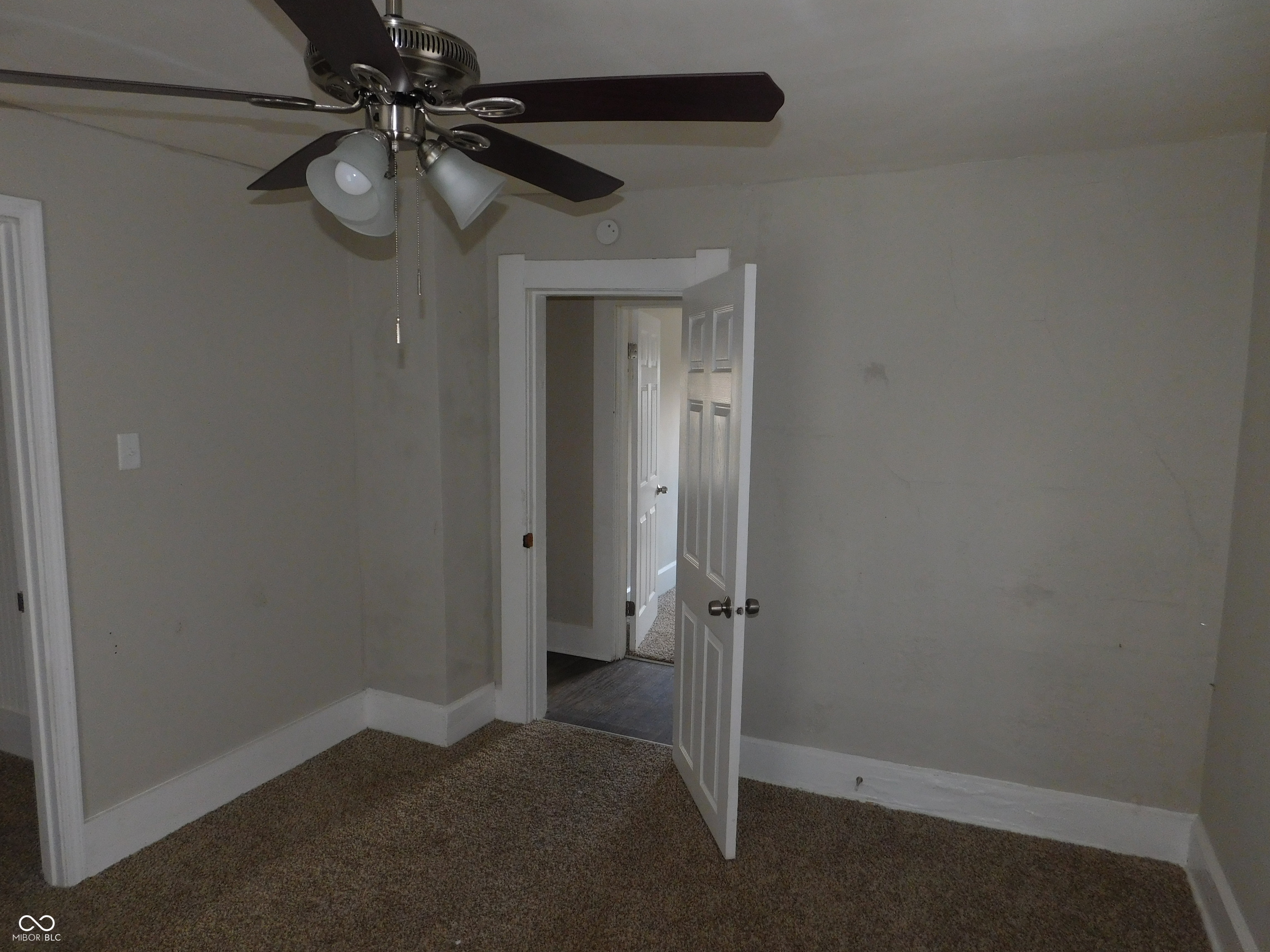 727 West 9th Street Anderson, IN 46016 - Photo 12 of 14