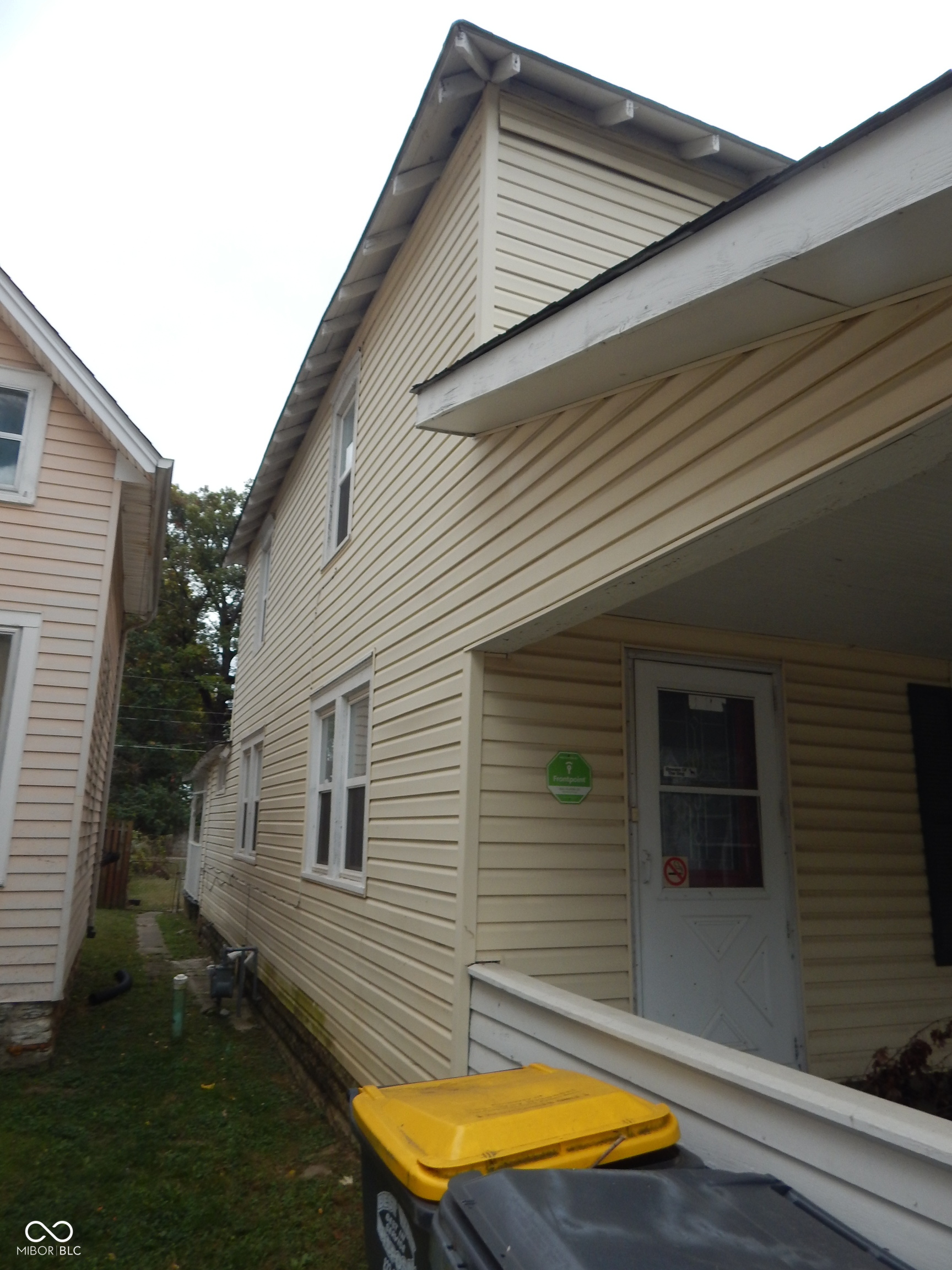 727 West 9th Street Anderson, IN 46016 - Photo 2 of 14