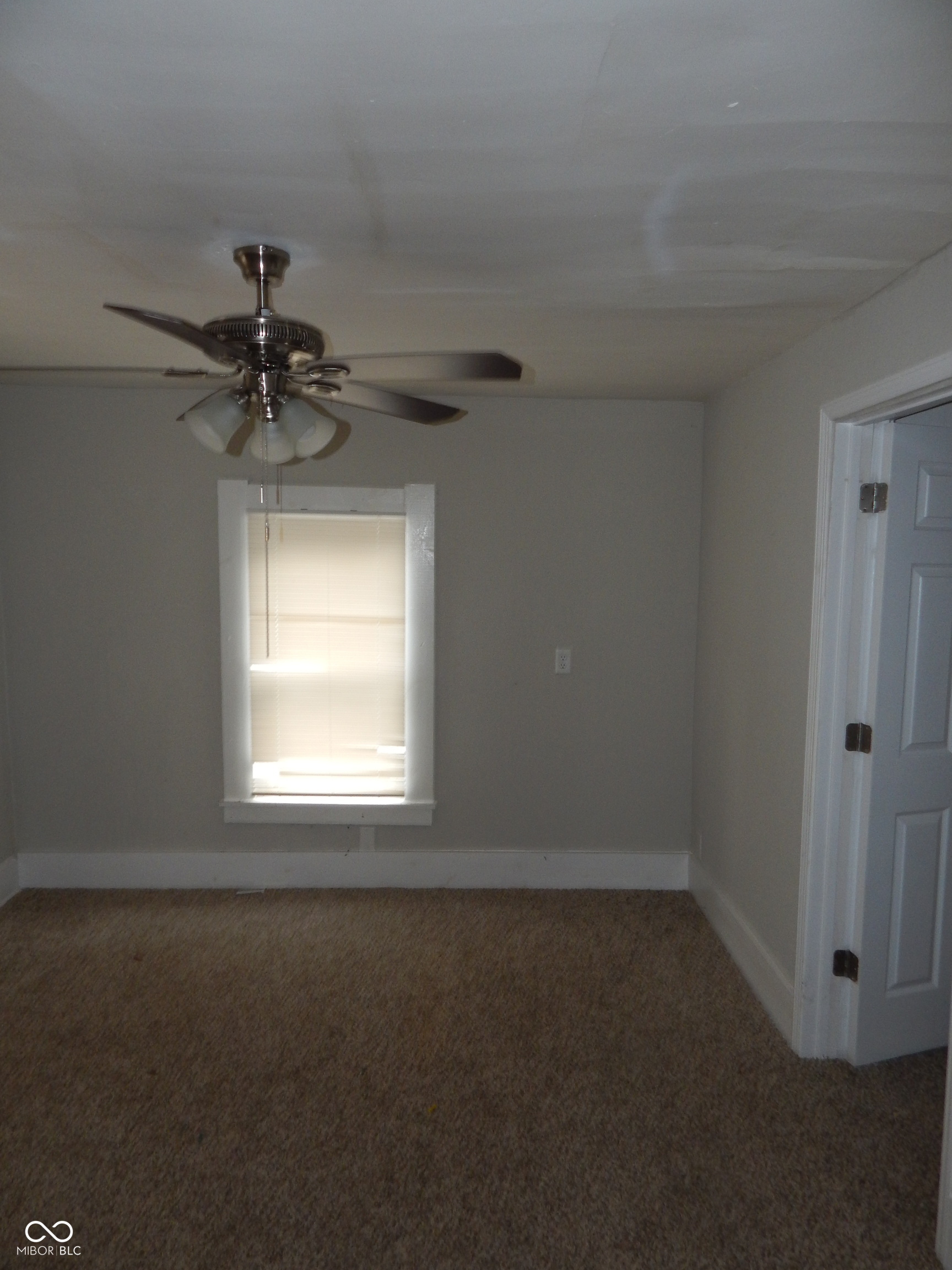 727 West 9th Street Anderson, IN 46016 - Photo 6 of 14