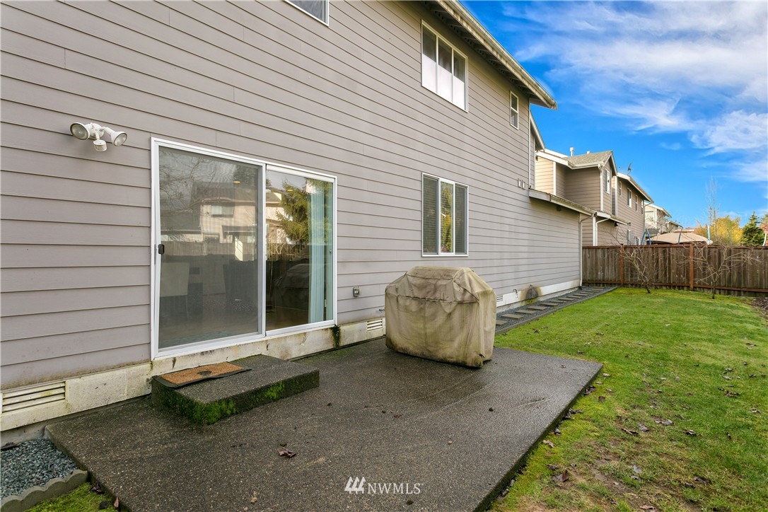 2015 Elma Place Northeast Renton, WA 98059 - Photo 25 of 25