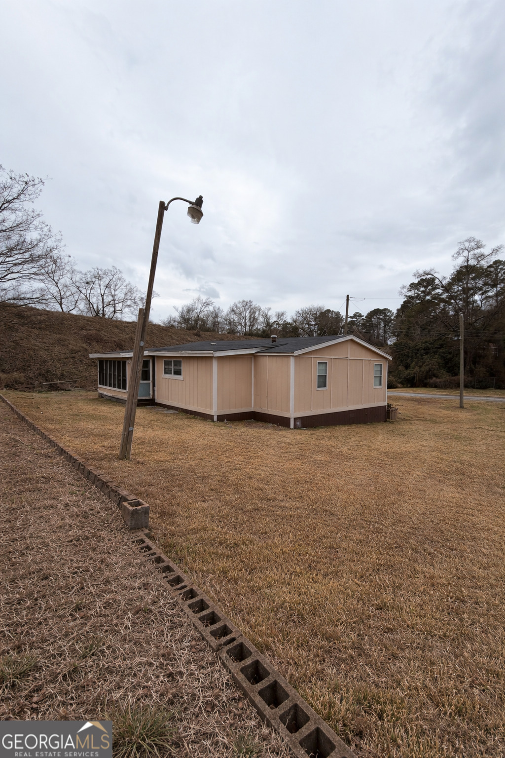 132 Fourth Street Southwest Milledgeville, GA 31061 - Photo 2 of 6 a view of a outdoor space