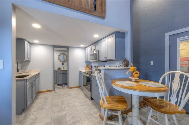 $139,900 | 117 South Main Street, Leeton, MO 64761