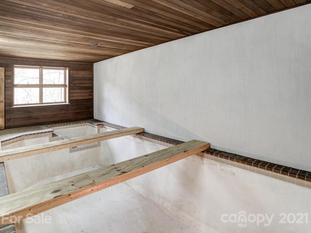 721 East Fork Road Marshall, NC 28753 - Photo 22 of 48 Gallery Image 22