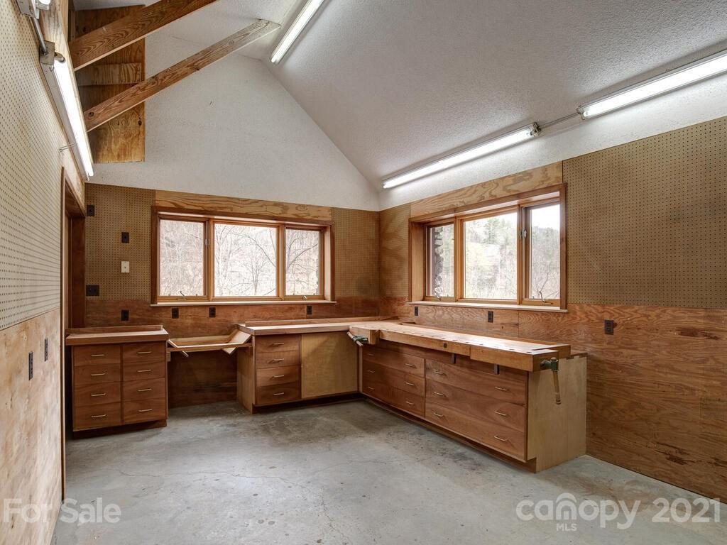 721 East Fork Road Marshall, NC 28753 - Photo 27 of 48 Gallery Image 27