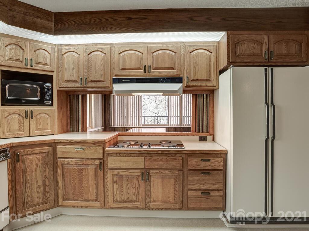 721 East Fork Road Marshall, NC 28753 - Photo 7 of 48 Gallery Image 7