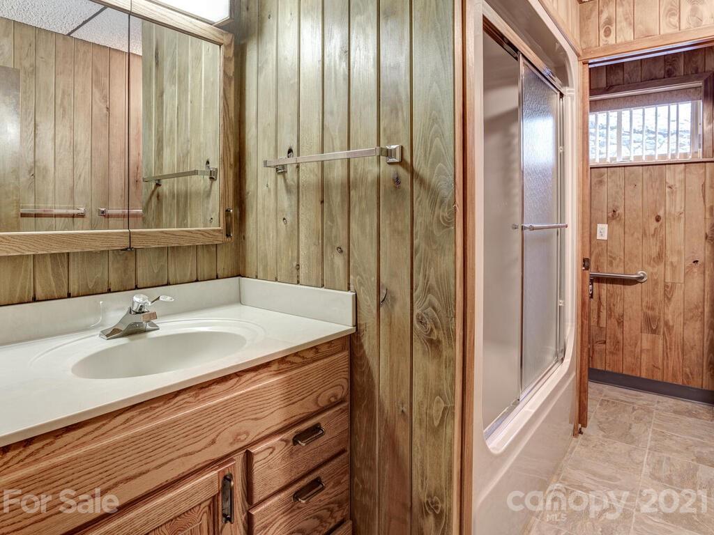 721 East Fork Road Marshall, NC 28753 - Photo 10 of 48 Gallery Image 10