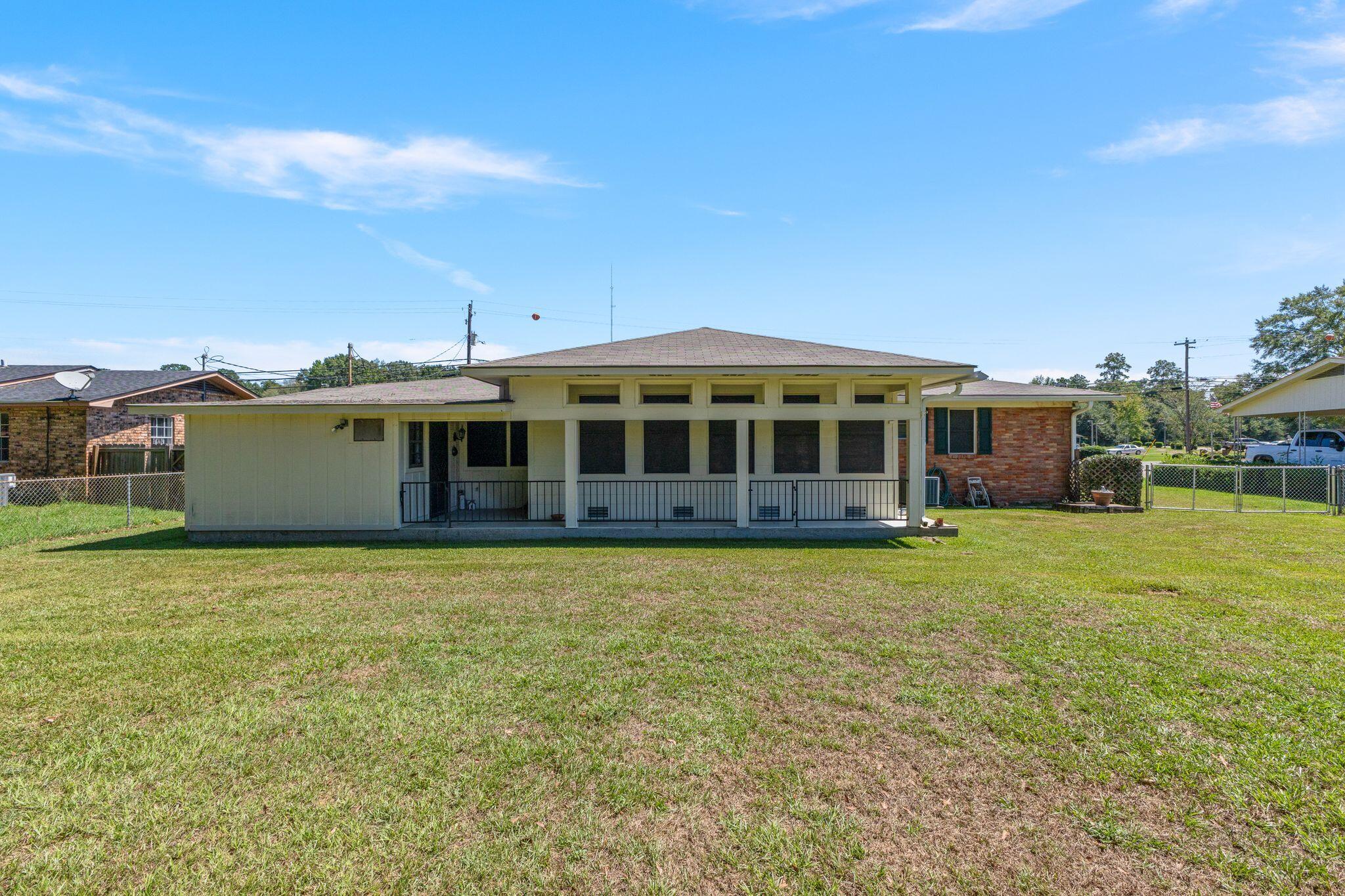 1561 Sumrall Road Columbia, MS 39429 - Photo 33 of 41 Gallery Image 33