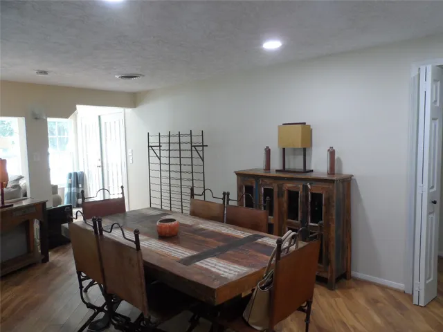 $2,450 | 13545 Northshore Loop, Conroe, TX 77304