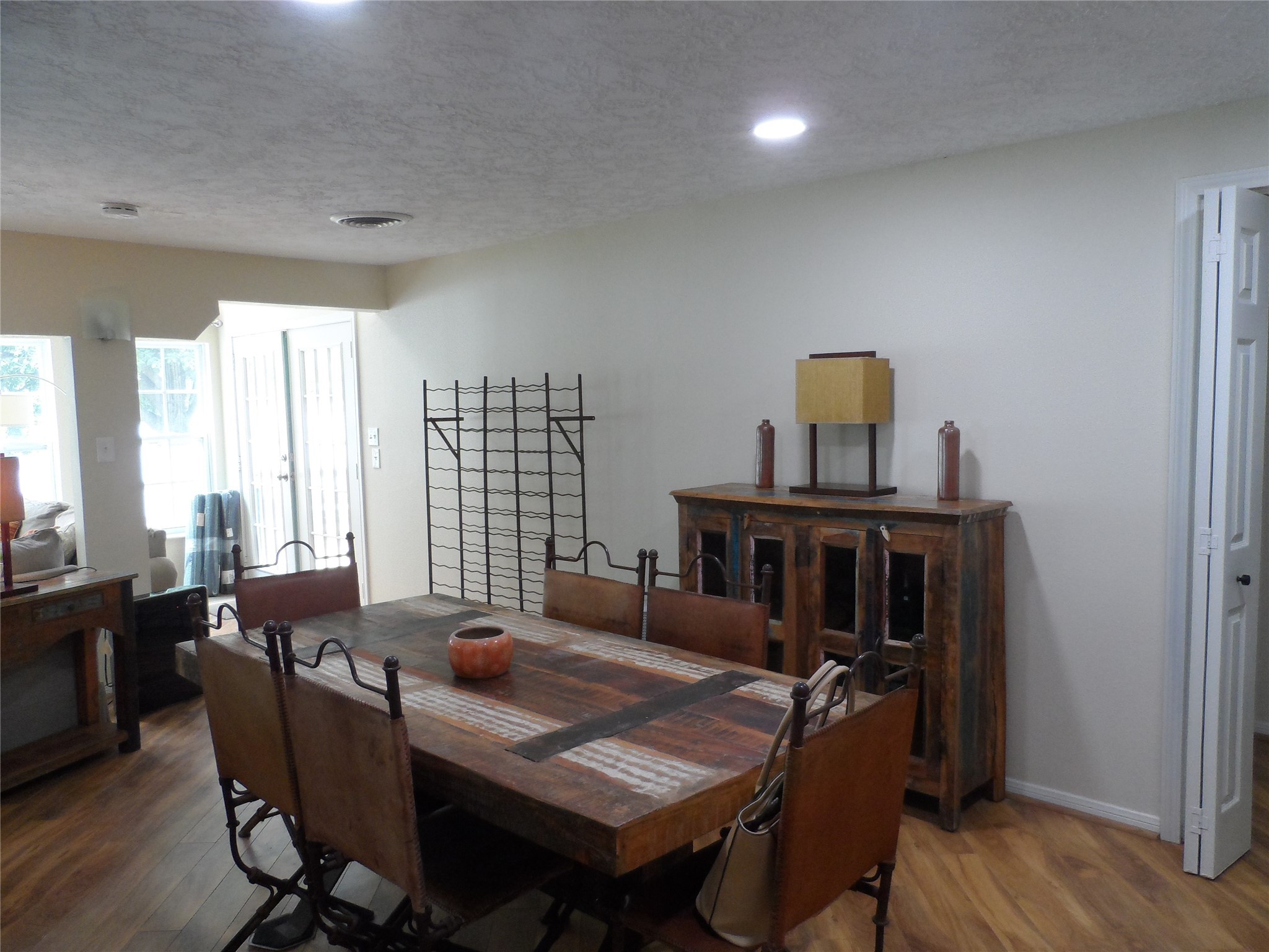 13545 Northshore Loop Conroe, TX 77304 - Photo 16 of 44 Dining area