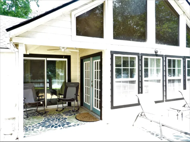 $2,450 | 13545 Northshore Loop, Conroe, TX 77304