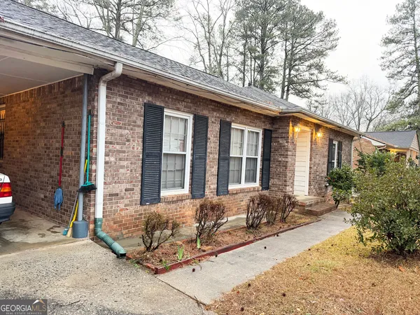 $194,900 | 6112 Lynwood Drive, Forest Park, GA 30297