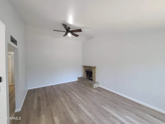 $2,000 | 26 West Concorda Drive, Unit 104, Tempe, AZ 85282