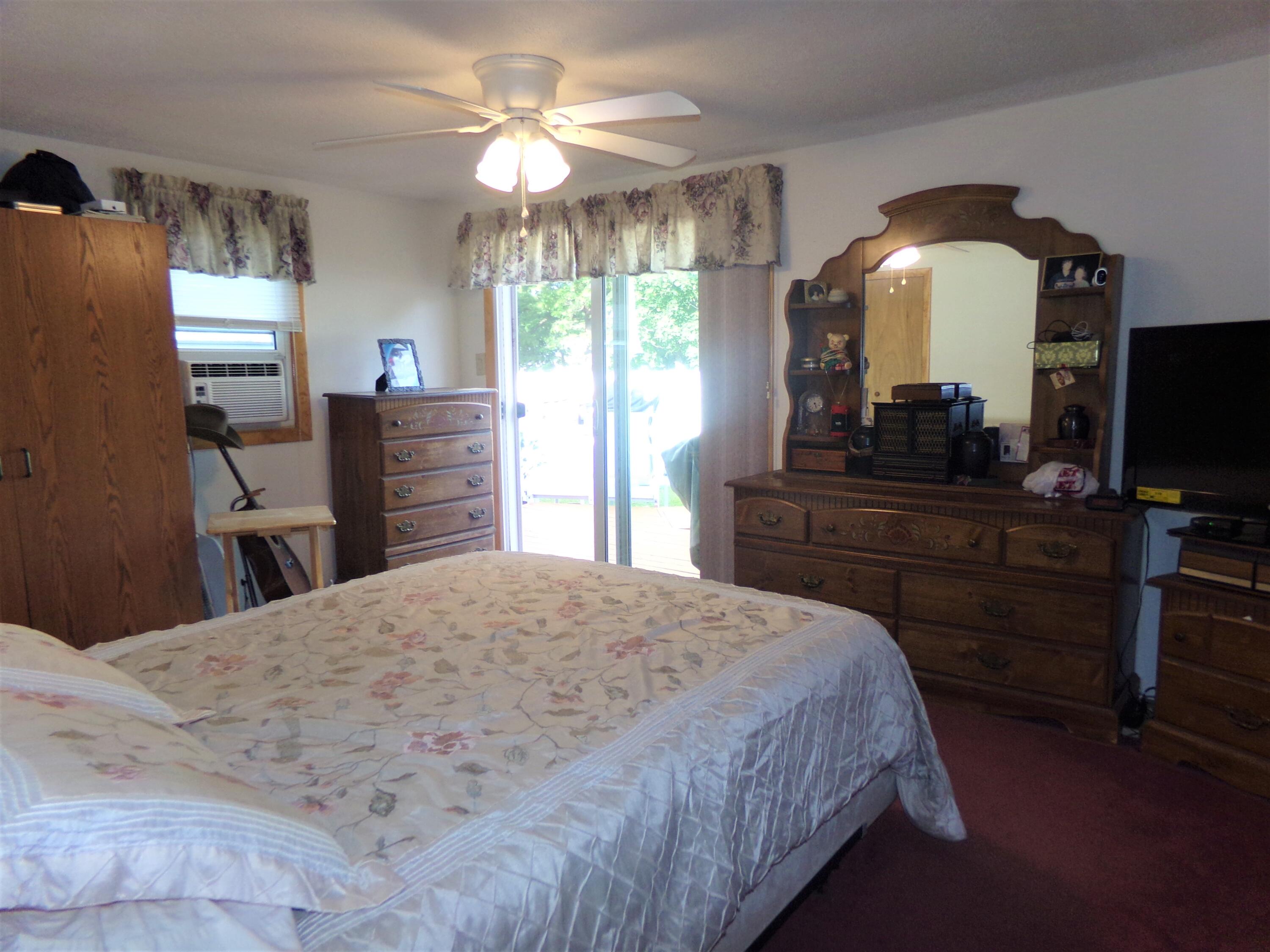 5 Ruth Street Sanford, ME 04073 - Photo 20 of 37 116_8205 (2)