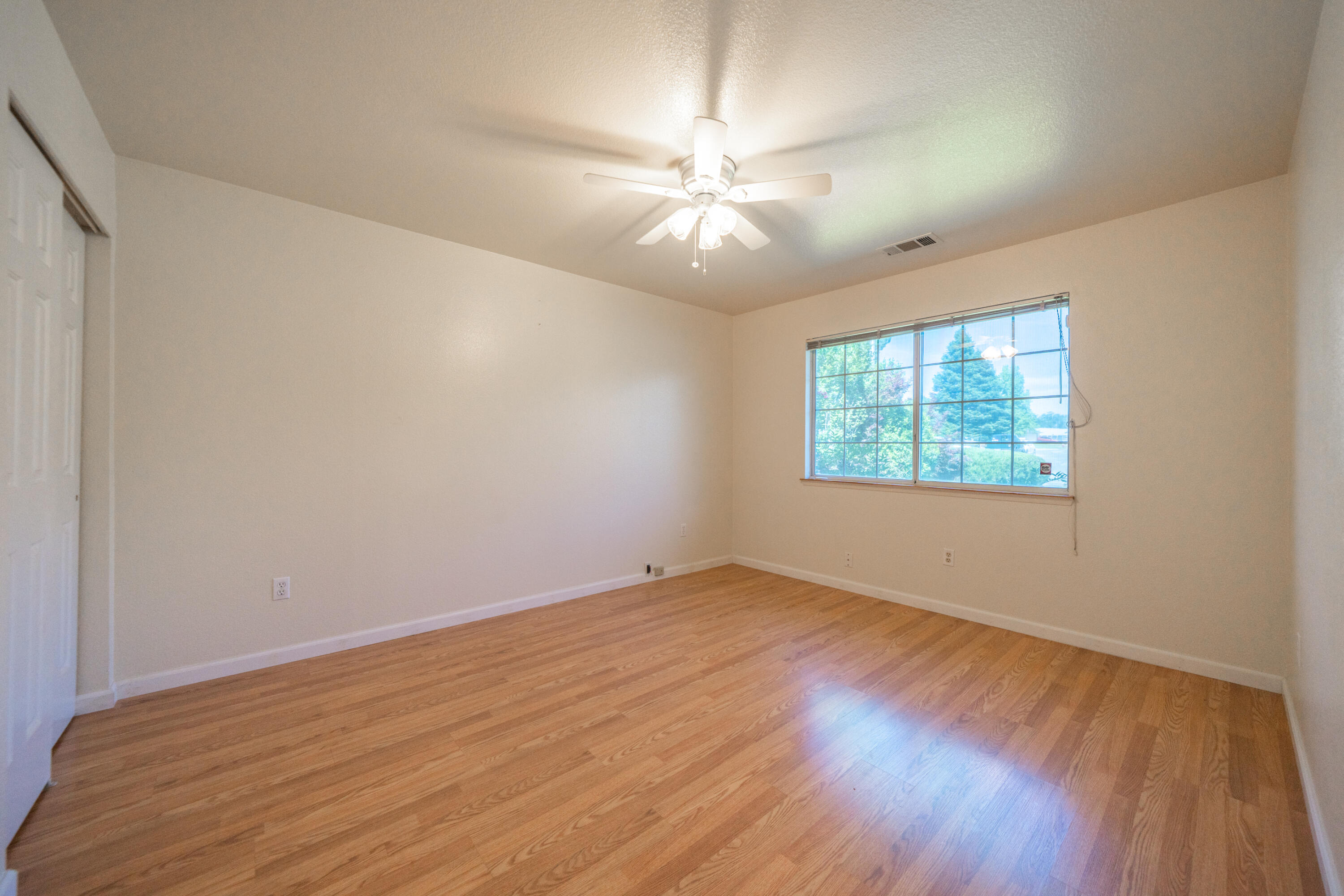 3559 Auburn Drive Redding, CA 96001 - Photo 20 of 69 3559 Auburn Dr-25